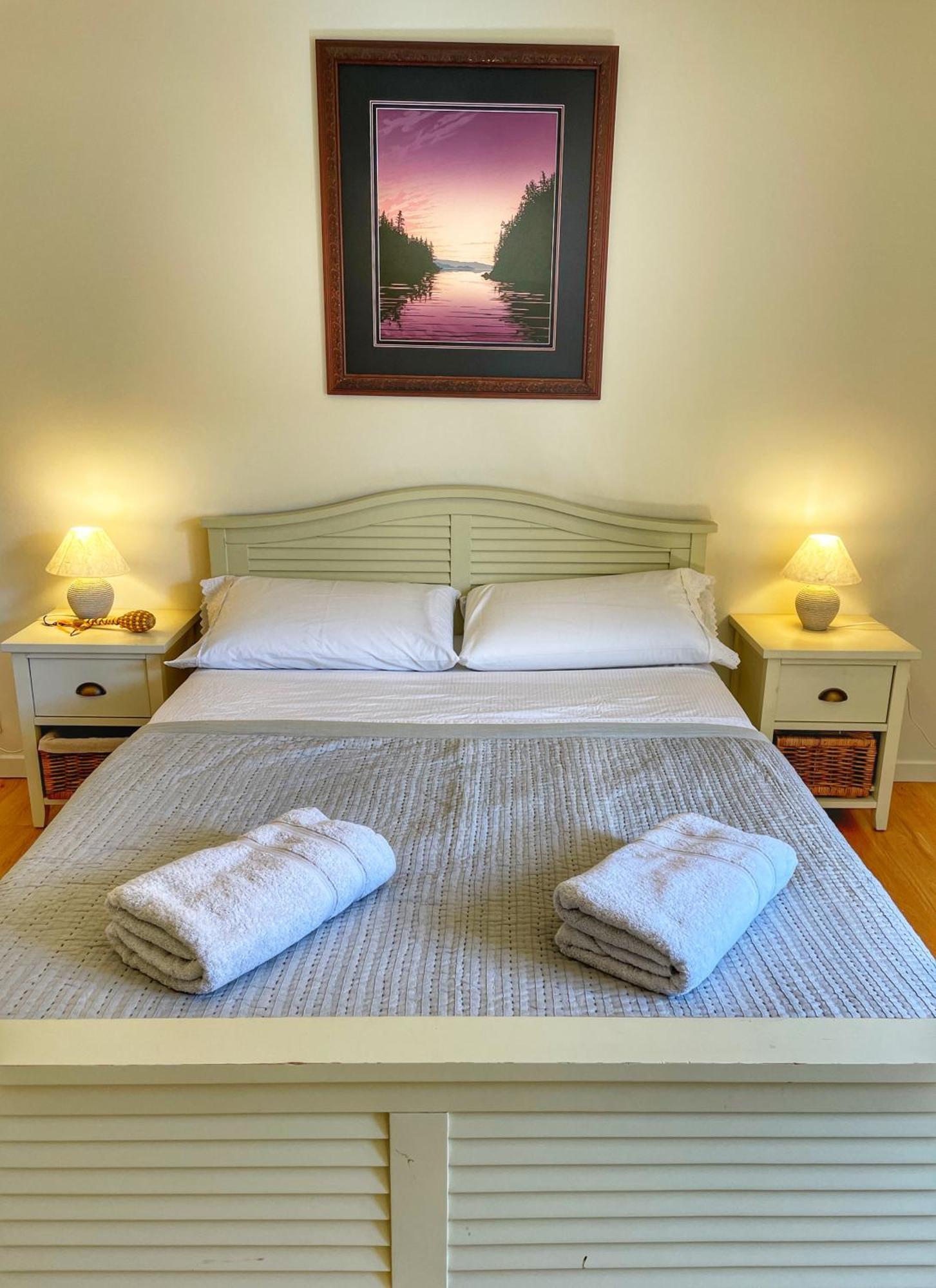Le Petit Delphia Apartment Apt Bagian luar foto