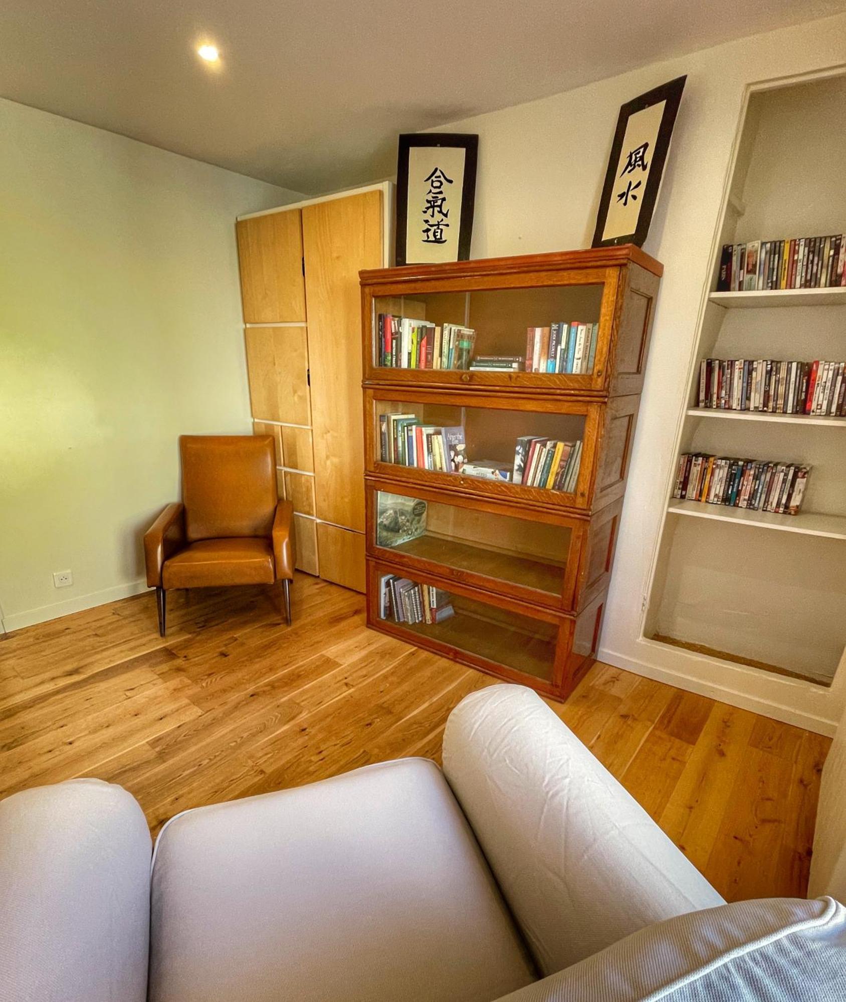 Le Petit Delphia Apartment Apt Bagian luar foto